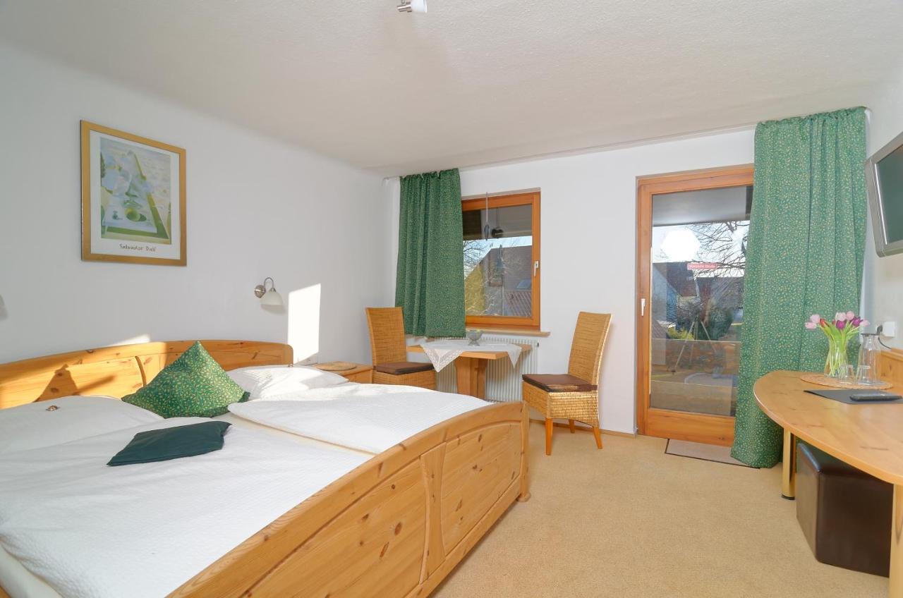 Kraeuterhex' Reutin Hotel Alpirsbach Quarto foto